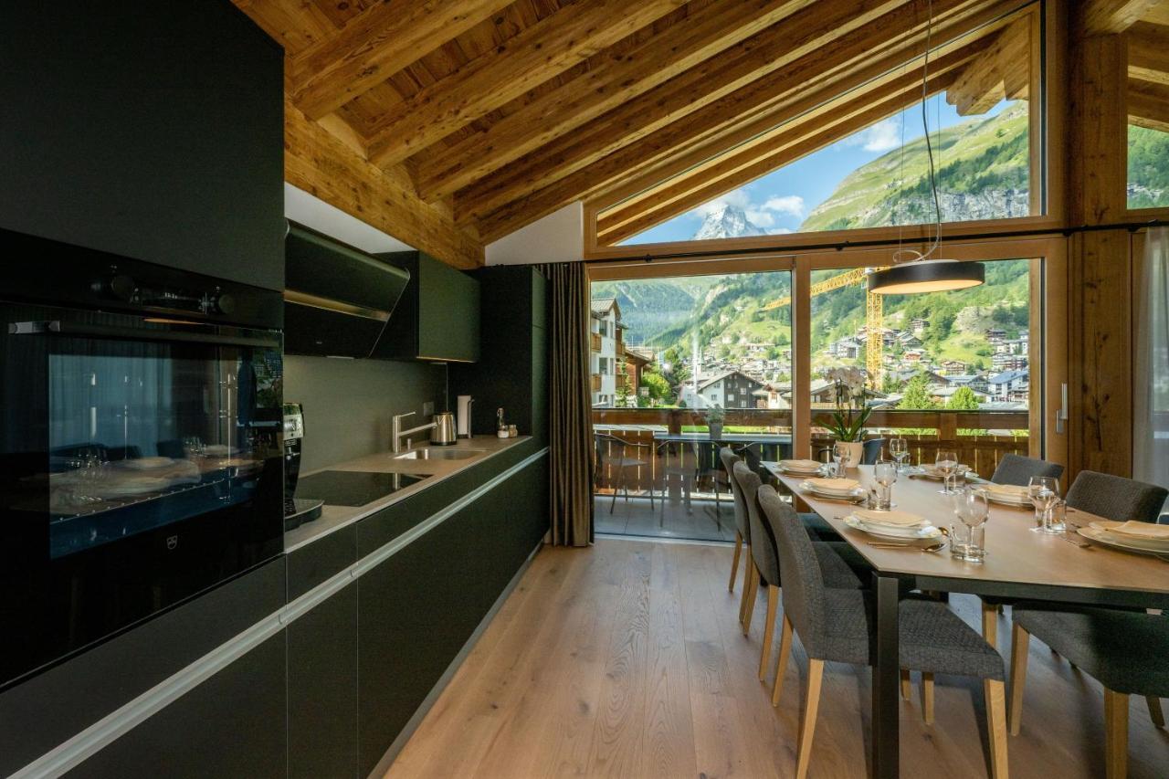 Luxury Residence Colosseo Zermatt Exterior photo
