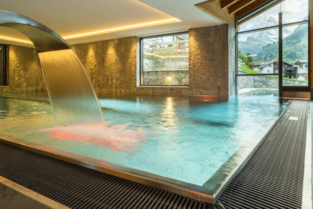 Luxury Residence Colosseo Zermatt Exterior photo